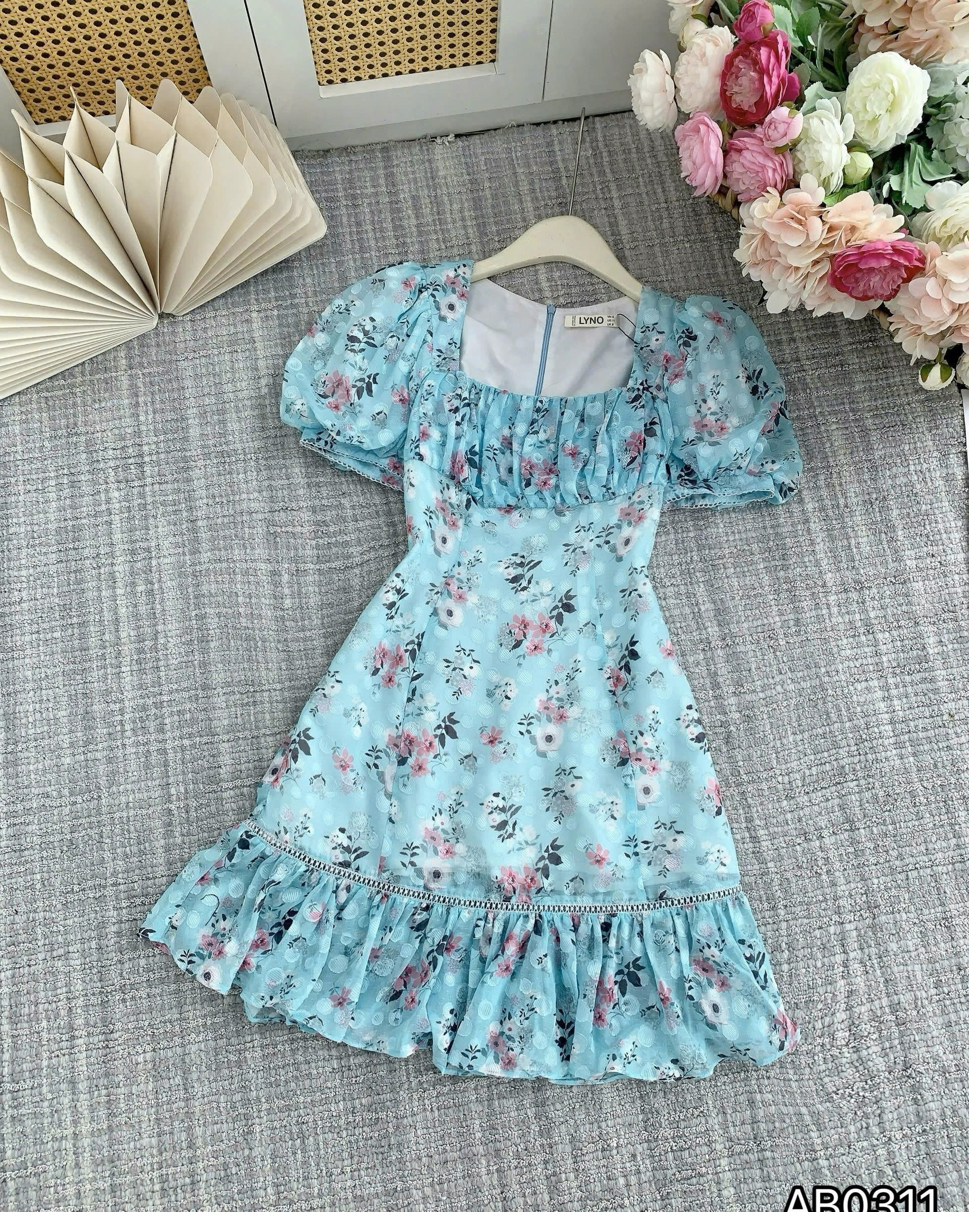 Đầm Hoa Nhí Xếp Ly Nhấn Eo AB0311