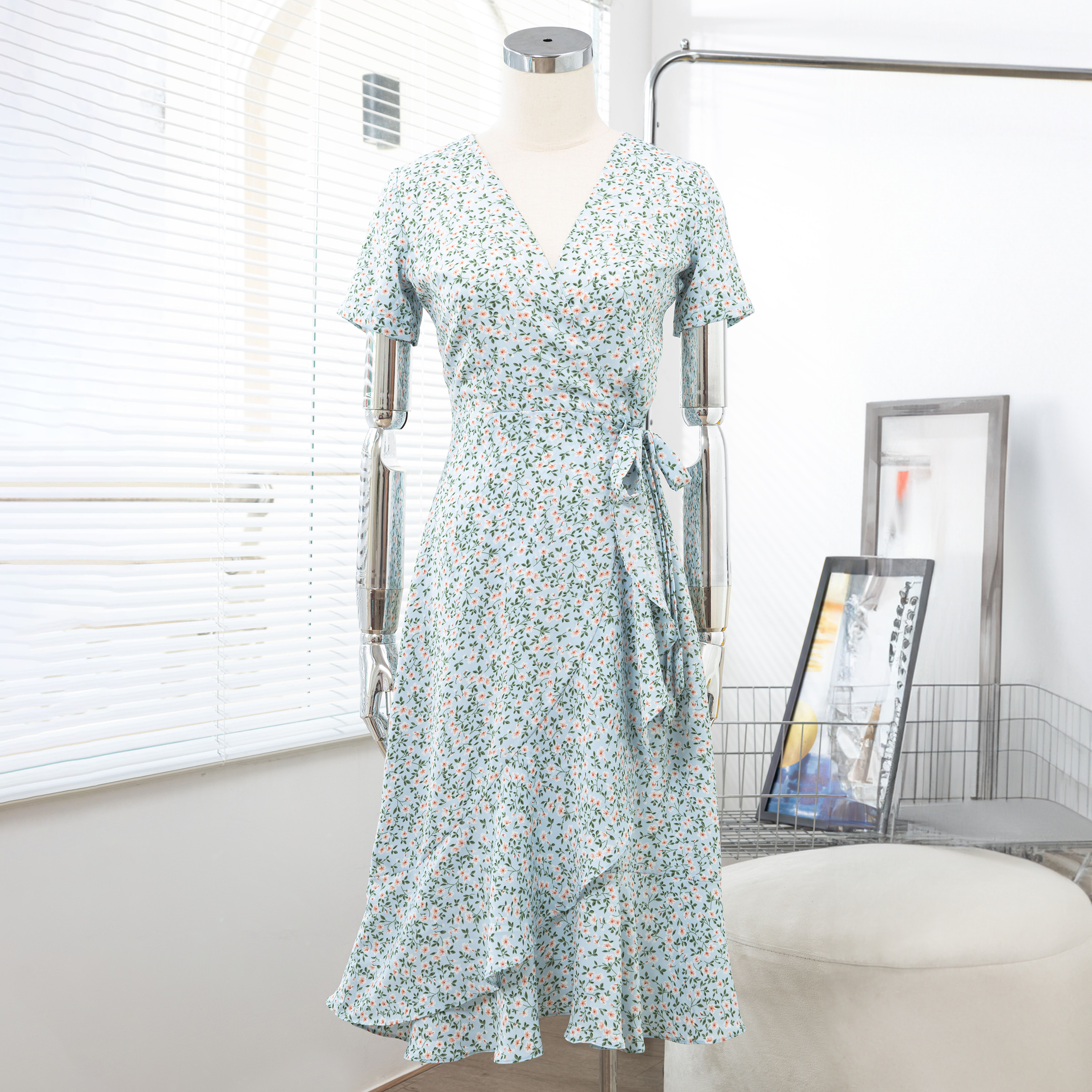 ĐẦM BÈO ĐUÔI CÁ AB0464