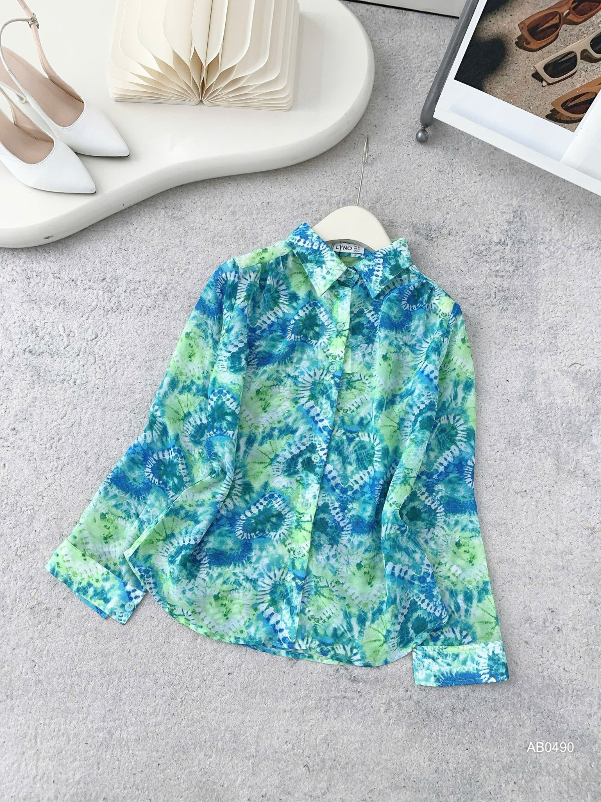 ÁO SƠ MI HỌA TIẾT AB0490