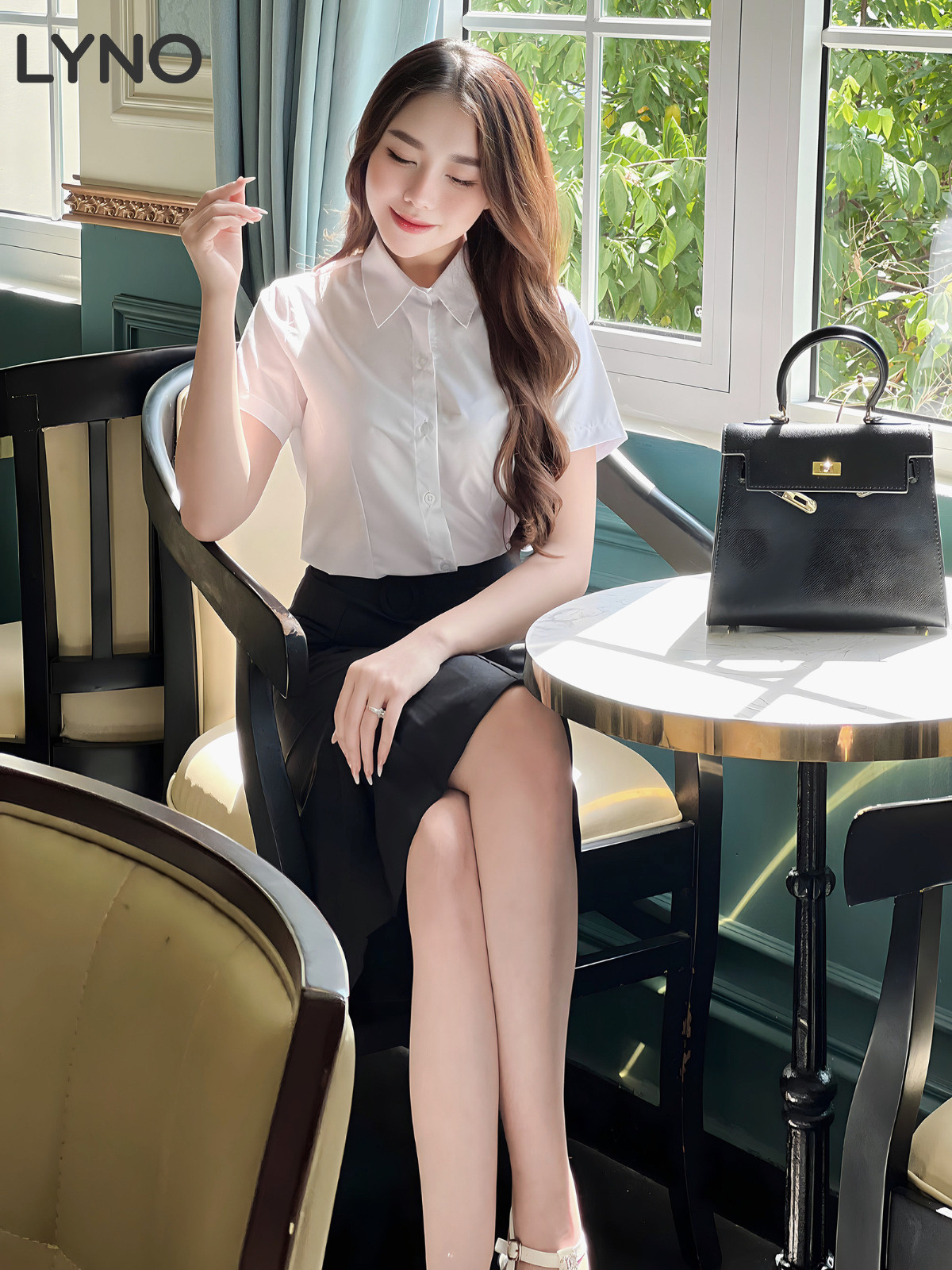ÁO SƠ MI CHIẾT EO TAY NGẮN AB0483