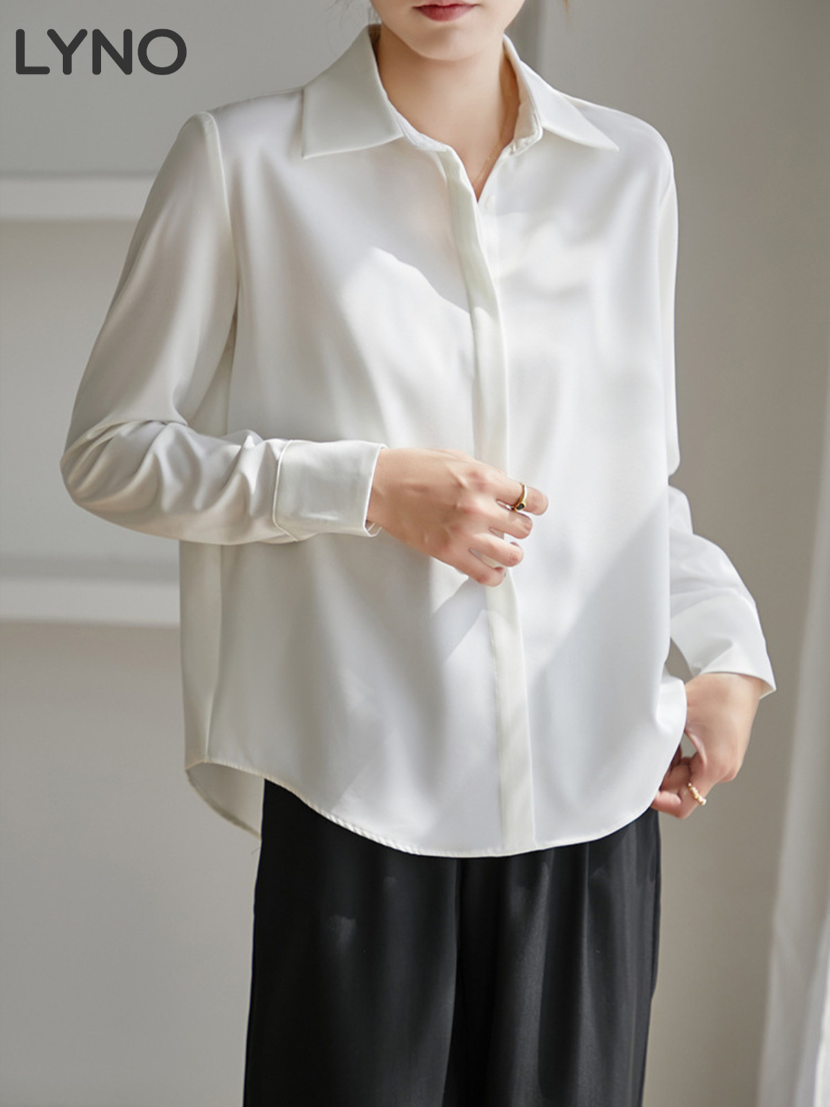 ÁO SƠ MI LỤA AB0484