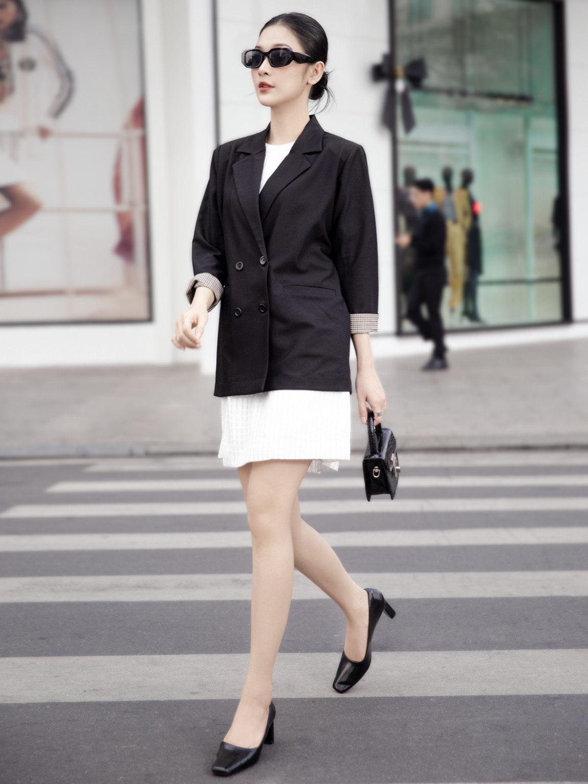 ÁO BLAZER FORM RỘNG CƠ BẢN AB0363