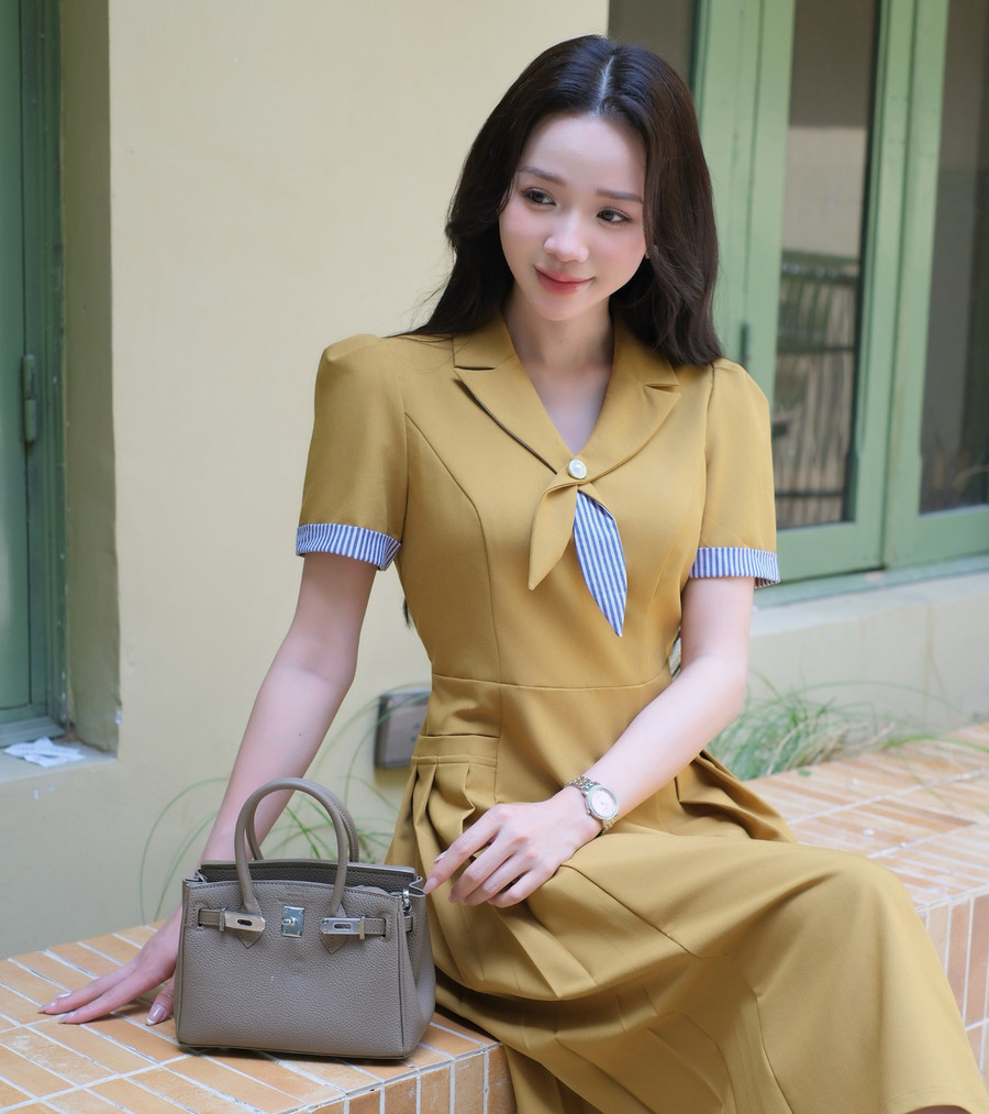 ĐẦM XẾP LY HAI TÚI CẠNH AL0921