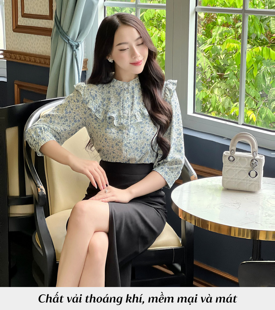 ÁO HỌA TIẾT HOA NHÍ  AB0501